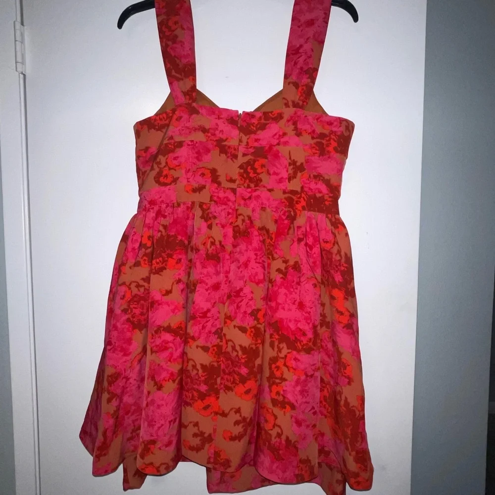 Chelsea28 Flirt Peplum Mini dress - Picture 4 of 4